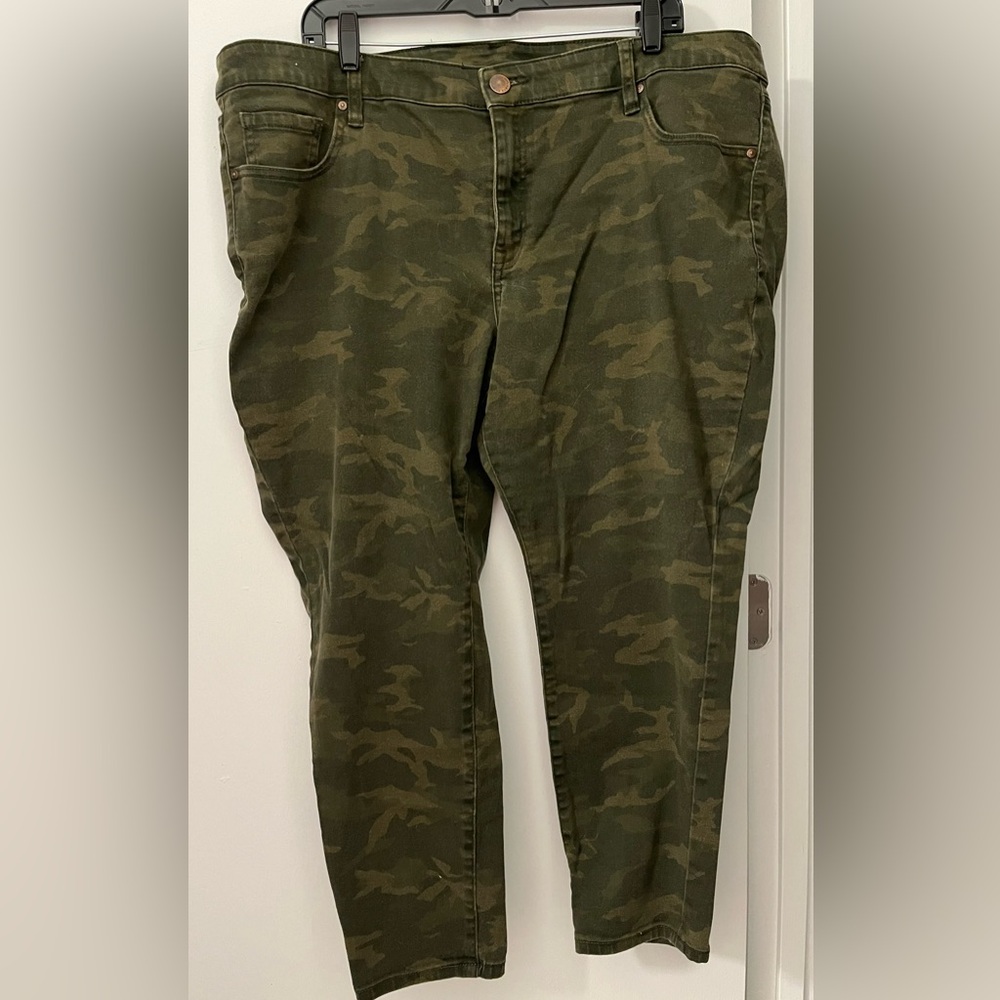 Lane Bryant 22P Camouflage Pants Skinny Fit